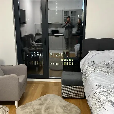 Talija Balkan Square * 즐라티보