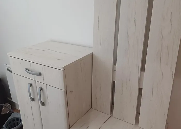 Talija Balkan Square * 즐라티보