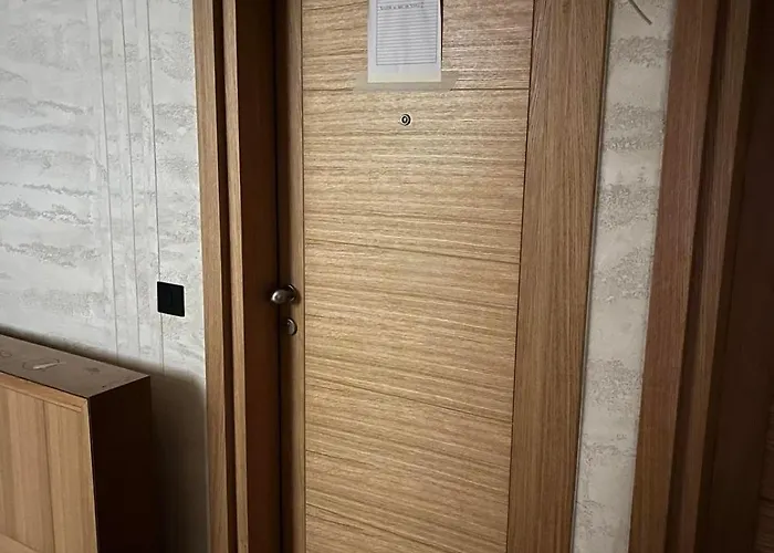 Talija Balkan Square 아파트