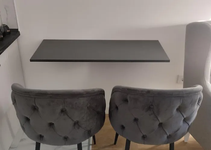 Talija Balkan Square * 즐라티보